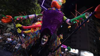 Carnaval 2024, desfile inaugural. Foto: FocoUy.