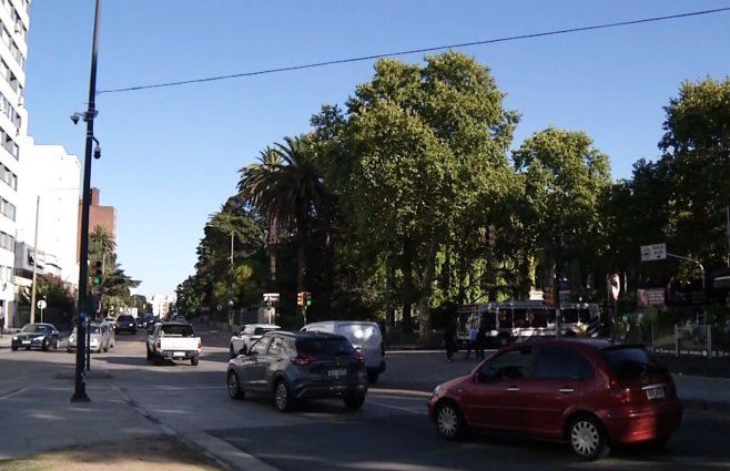 Foto: canal 10. Avenida 8 de Octubre y Garibaldi, en Montevideo.