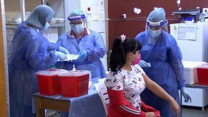 185 mil adolescentes se anotaron para vacunarse y quedaron 72 mil pendientes