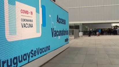 otra mujer fallecio mientras esperaba para vacunarse en el antel arena