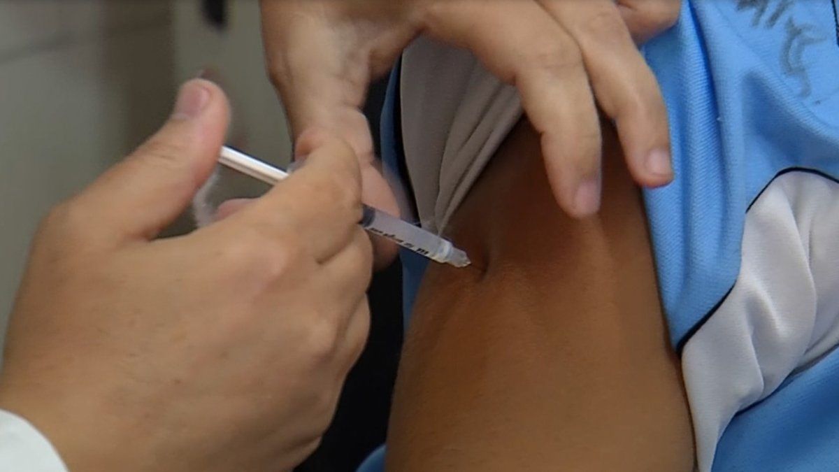 Vuelve la campaña de vacunación en las escuelas: todas las vacunas disponibles con previa autorización de los padres