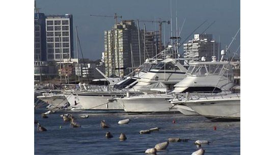 Gobierno aplicará medidas para atraer turistas argentinos