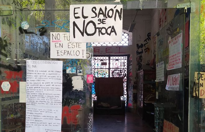 El salón que utiliza el gremio de estudiantes del IAVA. Foto publicada por el gremio en Twitter.