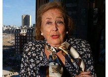 China Zorrilla fue dada de alta y ya está en su casa