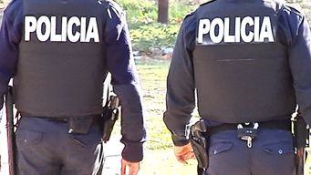 cinco policias imputados por delitos de peculado y receptacion tras robo de celulares