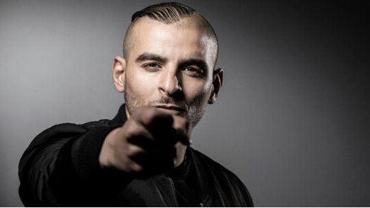 Rapero Sofiane condenado por bloquear una autopista para filmar video