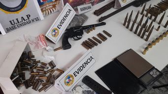 se hicieron 16 allanamientos y hubo 12 personas detenidas en un operativo en rivera