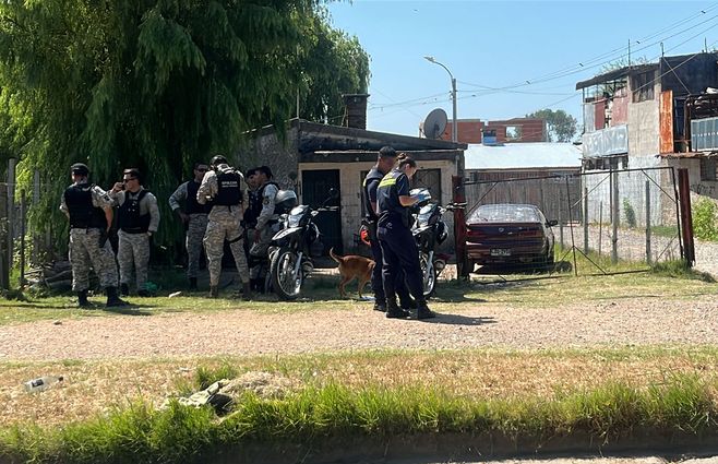 ataque-a-tiros-baleado-piernas-piedras-blancas
