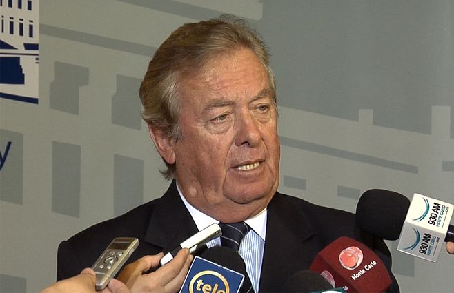 moreira-carlos-colonia.jpg