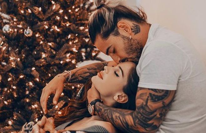 Maluma y su ex en el videoclip Felices los cuatro