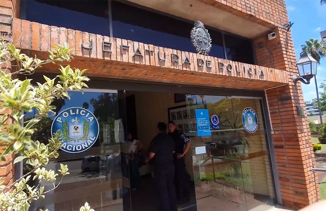 jefatura-de-salto-fachada-policia