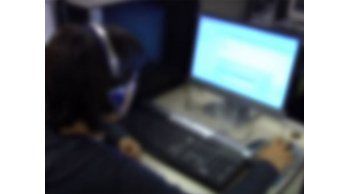 investigan a un adolescente que difundio desnudos de sus companeras de clase hechos con ia, en espana