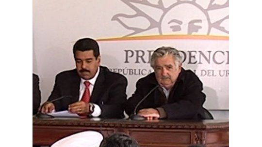 Maduro dijo que Mujica es su consejero y que a él sí le da bola