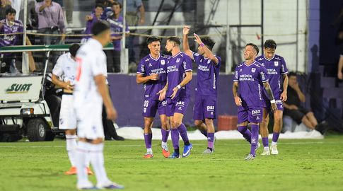 Foto: FocoUy. Nacional cayó con Defensor en el Franzini. Foto: FocoUy. Nacional cayó con Defensor en el Franzini.