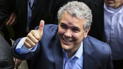 duque vence en elecciones de colombia, y habra segunda vuelta