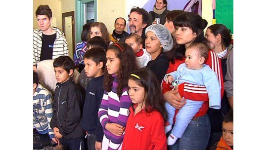 Madres adolescentes y sus hijos recibieron a la Semana del Niño