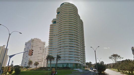 Edificio Aquarela, Punta del Este | Google Maps