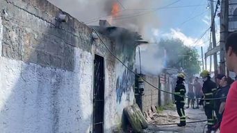 incendio en vivienda precaria del barrio manga provoca perdidas totales, no hubo heridos