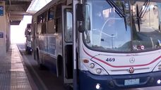 Incidente en un ómnibus: pasajero quiso pagar el boleto con $500 y, como el conductor no tenía cambio, lo golpeó Incidente en un ómnibus: pasajero quiso pagar el boleto con $500 y, como el conductor no tenía cambio, lo golpeó