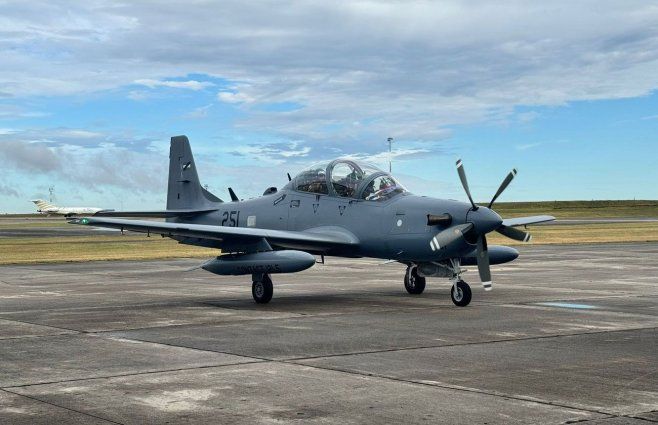 Uno de los Super Tucano de la Fuerza Aérea. Foto: Valeria de los Santos, Subrayado.