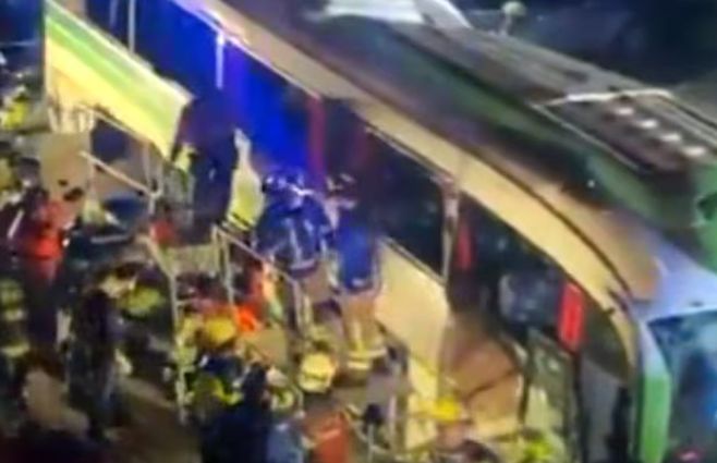 Un muerto y 13 heridos deja caída a un barranco de un ómnibus en Chile