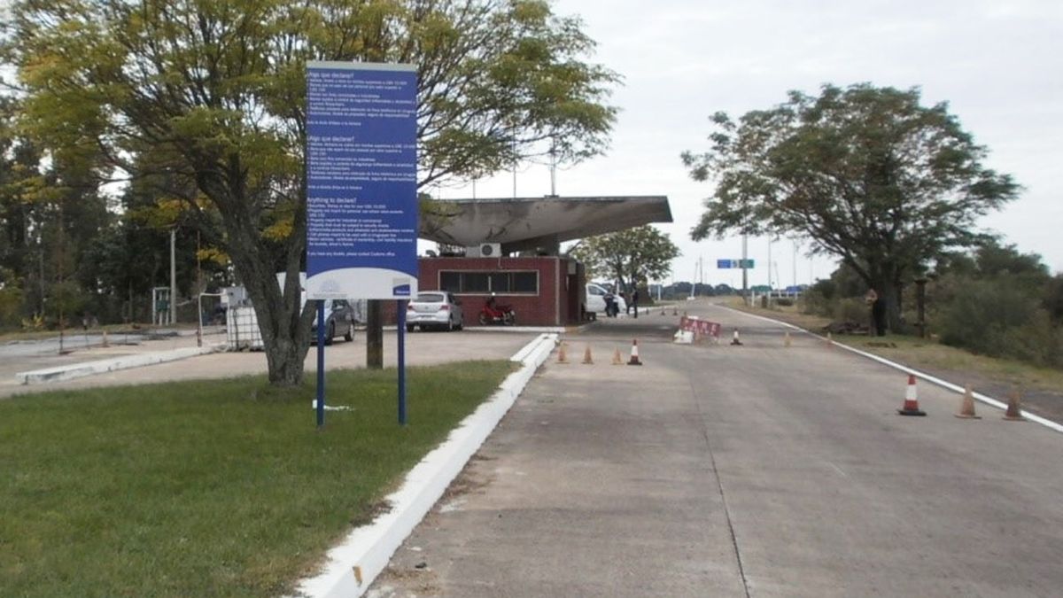 Investigan al encargado de una seccional policial que fue detenido en la frontera por presunta infracción aduanera