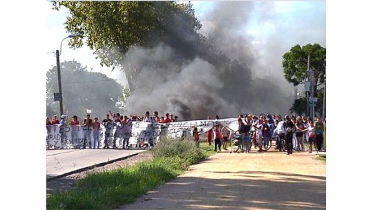 Desocupan el liceo 62 y ocupan otros centros de estudio el lunes