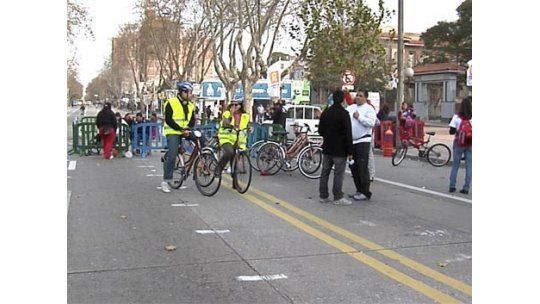 Intendencia de Montevideo transformó 8 de Octubre en ciclovía