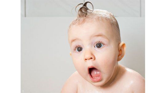 Fanáticos de los vampiros, nombraron a su bebé Daemon