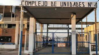 red de estafadores era coordinada por reclusos dentro del excomcar y fue desarticulada