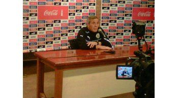 Tabárez llamó a no quejarse y a darle más lugar a las esperanzas