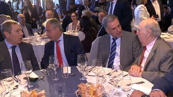 yamandu orsi participo en el almuerzo por el dia de la construccion 2025