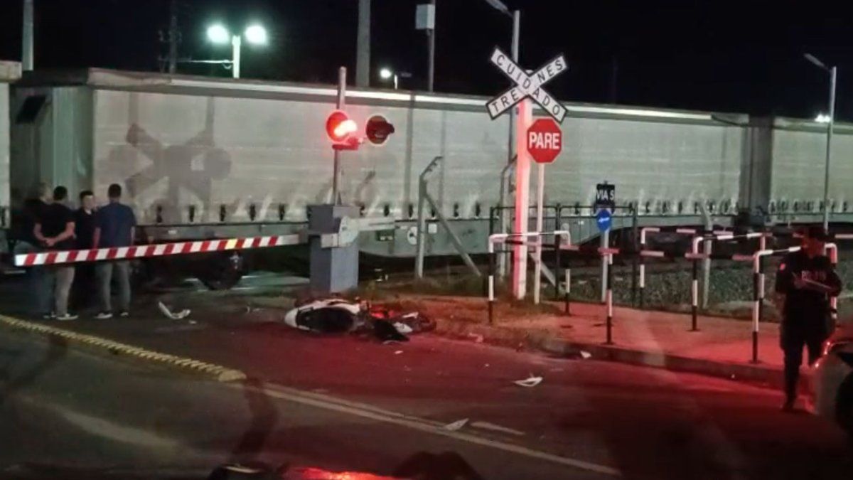 Murió un hombre atropellado por el tren en Florida cuando cruzaba la ...