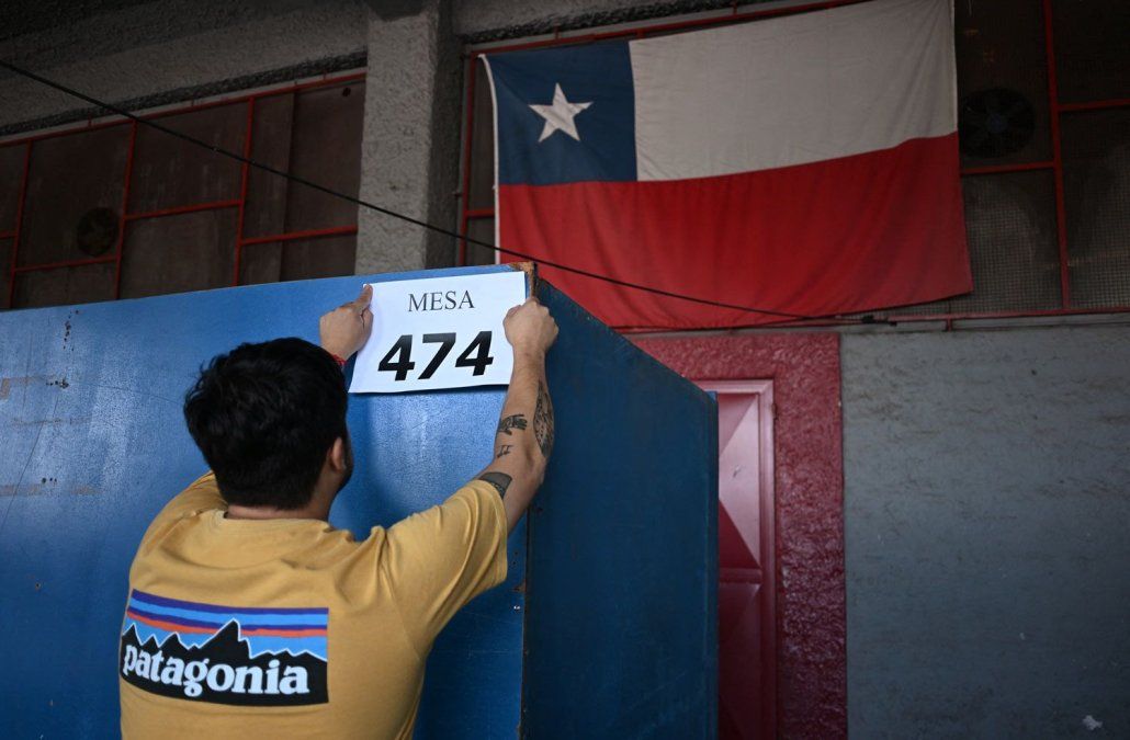 Chile realiza elecciones claves que definirán el rumbo político del país