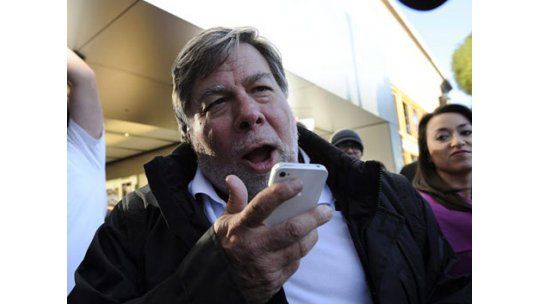 Ahora, usuarios del iPhone 6 se quejan que les arranca el cabello