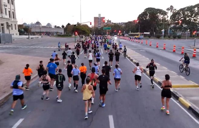 Maratón-Montevideo-2025-foto-video-MM