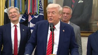 trump deja la puerta abierta a acuerdo de ultima hora por reapertura del estrecho de ormuz