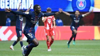 Dembelé anota el gol definitivo para el PSG. Foto: AFP