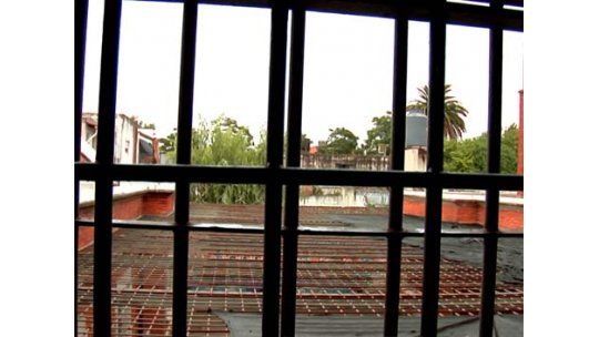 Menor salió y secuestró en su día franco; INAU investiga fallas