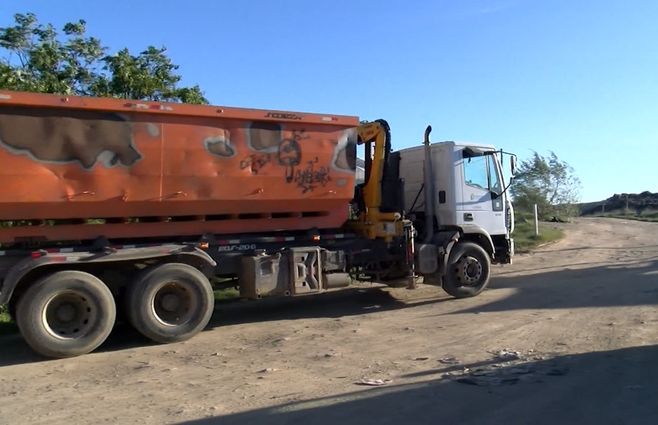 camión---municipal--vertedero.jpg
