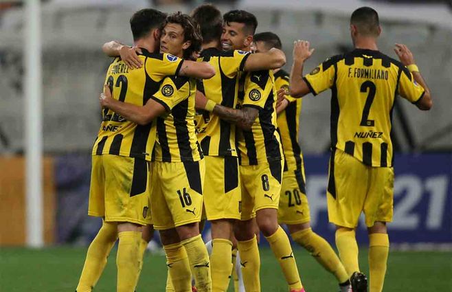 peñarol-sudamericana-brasil.jpg