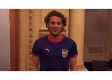 Video: Forlán está en India y ya se puso su nueva camiseta del Mumbai City