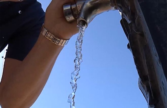 canilla-agua-calor-sol.jpg