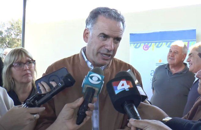 Orsi-en-el-chuy-con-prensa.jpg