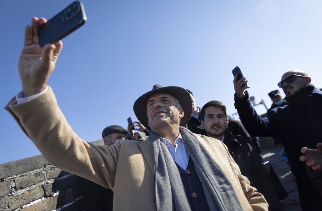 El presidente Orsi está de viaje hacia Uruguay desde Shanghái: así fue su visita a China