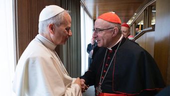 sturla mantuvo una audiencia privada con leon xiv: me dio su bendicion para nuestro pueblo y su iglesia