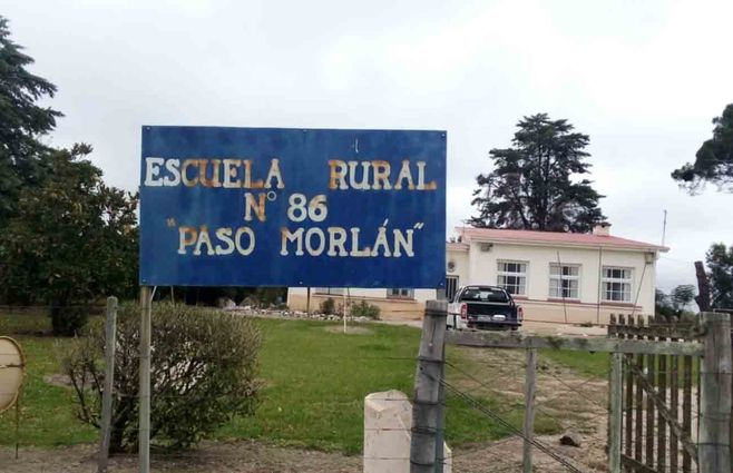 escuela-rural-colonia.jpg