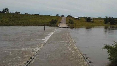 un hombre murio al intentar cruzar un paso crecido en cardona