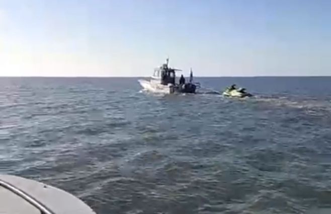 moto-de-agua-rescate-foto-Armada-Prefectura