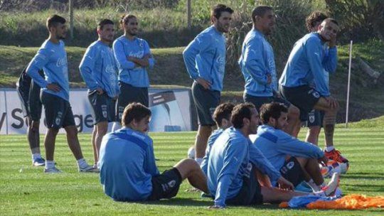 entrena uruguay 12.10
